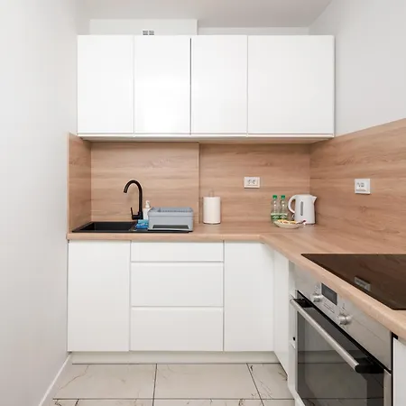 Ochota Stylish Apartment Warsaw Exterior photo